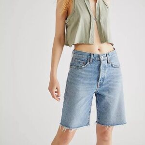 AGOLDE Ira Short: Mid Rise Loose Jean Shorts 27